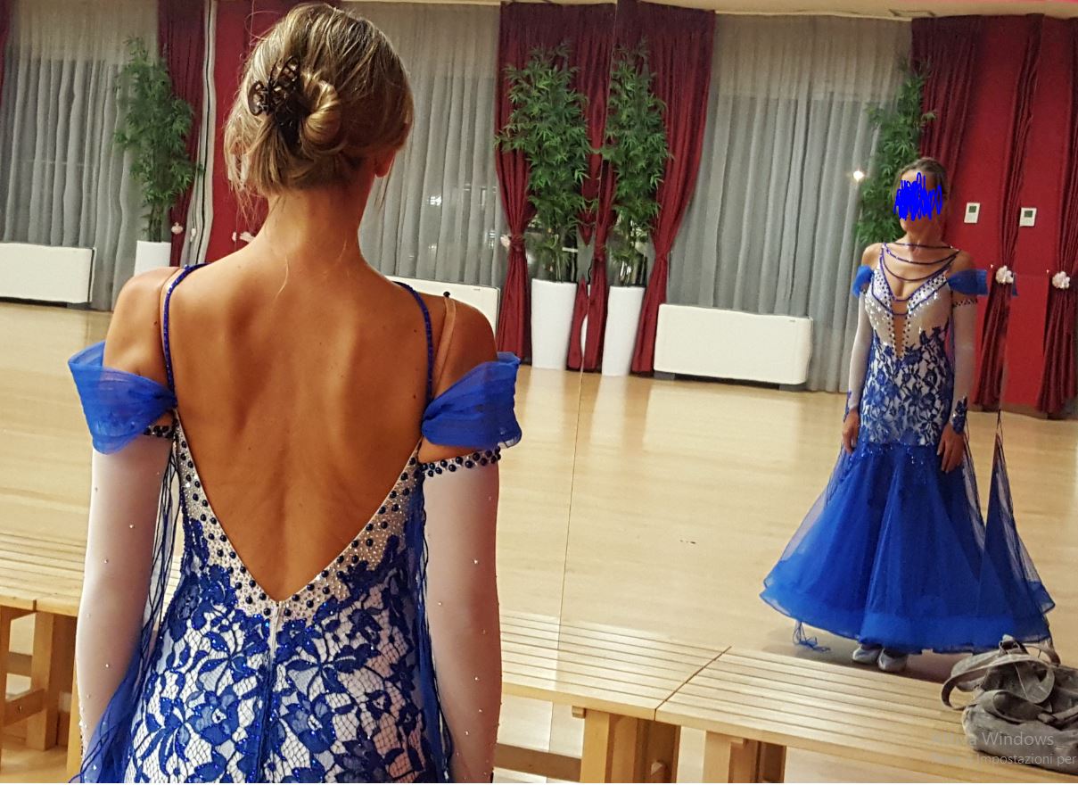 Abito vendesi Clara turchese